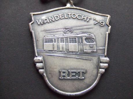 RET (Rotterdamse Electrische Tram ) stads- en streekvervoer rond Rotterdam (oude tram )1979